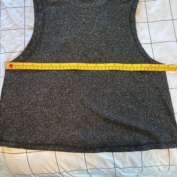 BB Dakota women’s mock neck dark silver ribbed tank - Picture 4 of 5